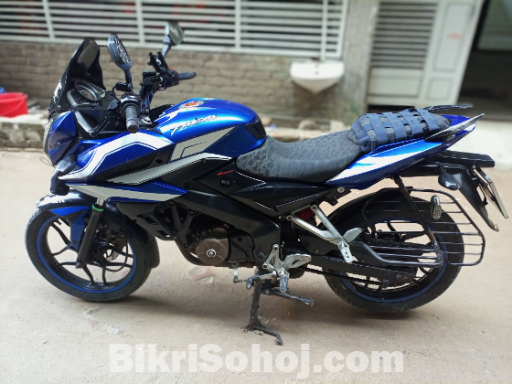 Pulsar AS 150